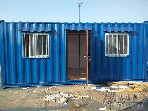 外观蓝色集装箱房屋