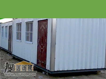 2013年2月8日唐山福山建筑工程有限公司租赁1间集装箱式厕所