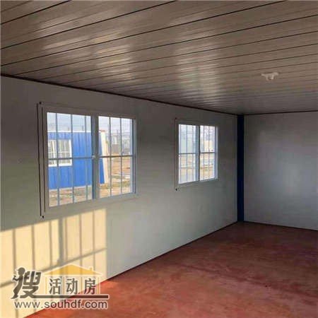 新疆蓝草原地毯有限公司建设和平小筑时候租赁5间打包箱办公楼