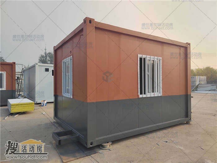 上海市嘉定区谢春路与谢春路1650弄交叉口正东方向440米左右二手集装箱岗亭租赁出售