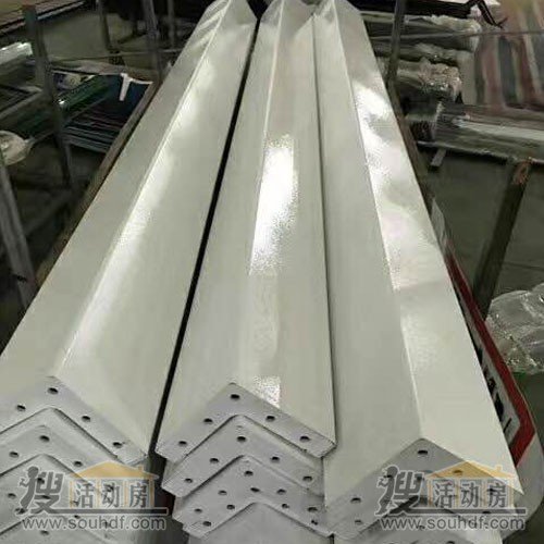 隐藏螺栓的集装箱框架立柱