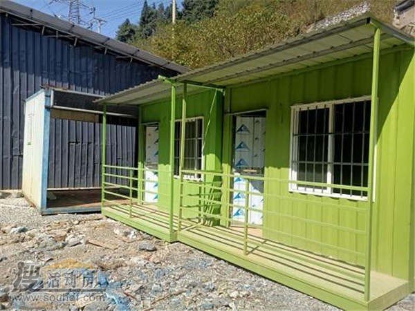 廊坊迪兴钢铁贸易有限公司416间防火A级集装箱房子